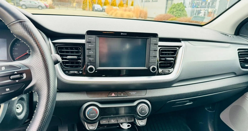 Kia Stonic cena 68000 przebieg: 86000, rok produkcji 2020 z Mława małe 254